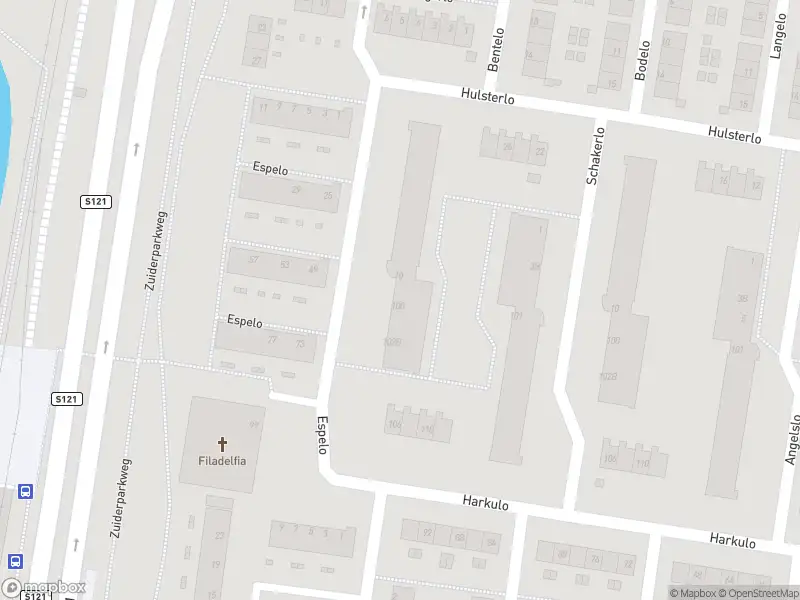 Ambulance met grote spoed naar de Espelo in Rotterdam