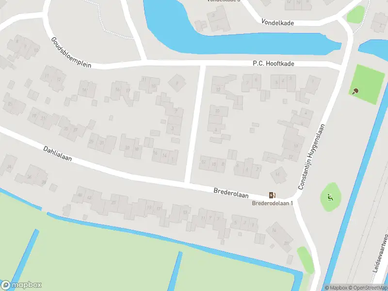 Ambulance met grote spoed naar de Tesselschadelaan in Heemstede