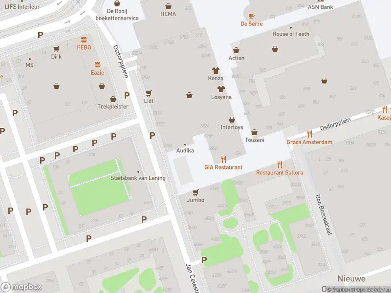 Ambulance met gepaste spoed naar de Osdorpplein in Amsterdam