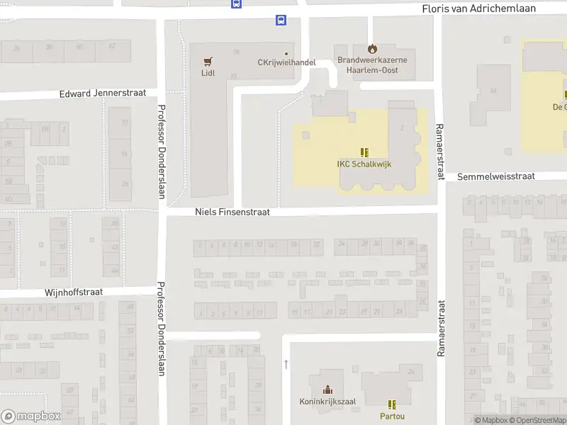 Ambulance met gepaste spoed naar de Niels Finsenstraat in Haarlem