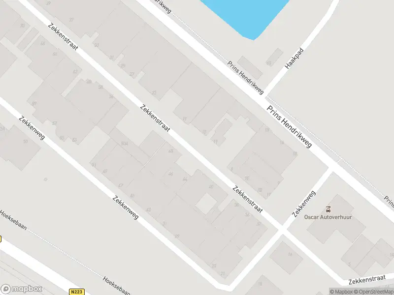 Ambulance met gepaste spoed naar de Zekkenstraat in Hoek van Holland
