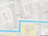Ambulance met gepaste spoed naar de Snellerwaardgracht in Amsterdam