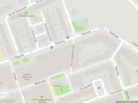 Ambulance met gepaste spoed naar de Dulcie Septemberpad in Amsterdam