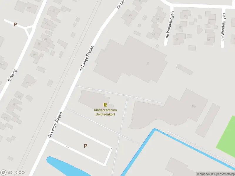 Brandweer met grote spoed naar de Noorder Koeslag in Wijhe vanwege reanimatie