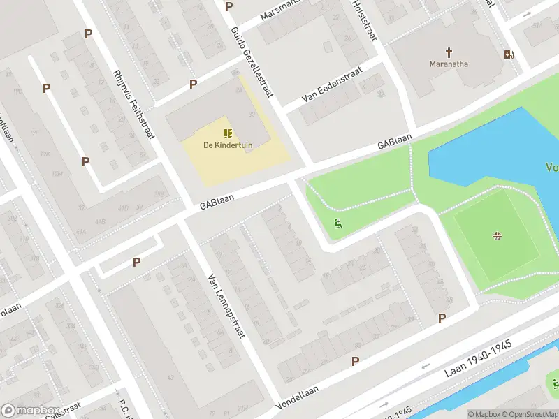Ambulance met grote spoed naar de Bosboom Toussaintstraat in Maassluis