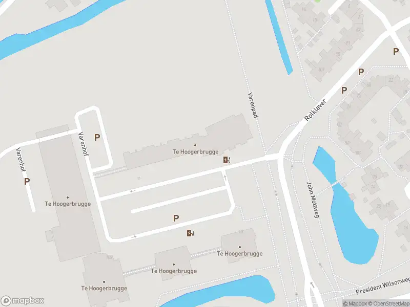 Ambulance met grote spoed naar de Varenhof in Rotterdam