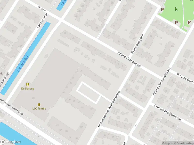 Ambulance met grote spoed naar de Burgemeester Brouwerstraat in Zwijndrecht