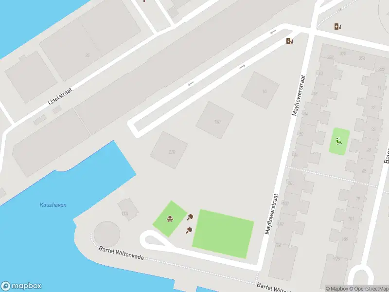 Ambulance met grote spoed naar de Speedwellstraat in Rotterdam