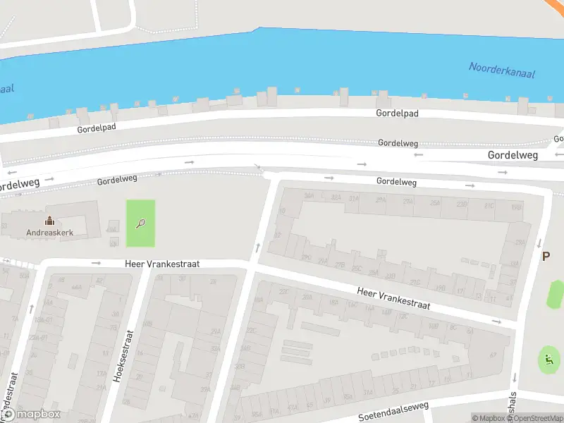 Ambulance met gepaste spoed naar de Kabeljauwsestraat in Rotterdam