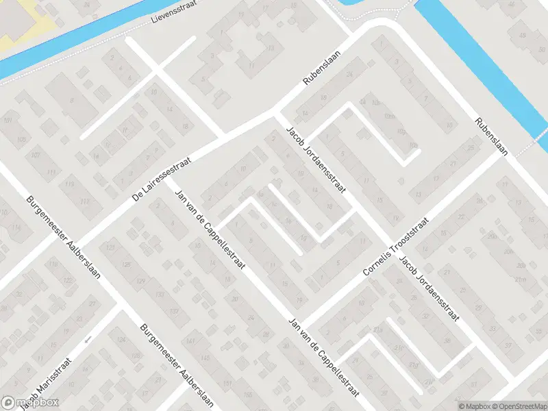 Ambulance met gepaste spoed naar de Jan van de Cappellestraat in Krimpen aan den IJssel