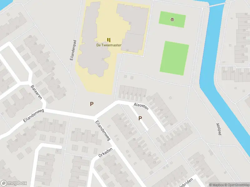 Brandweer met gepaste spoed naar de Aleoeten in Capelle aan den IJssel vanwege een buitenbrand