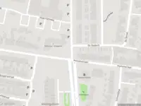 Politie met grote spoed naar de Jansoniusstraat in Leeuwarden vanwege ongeval met letsel