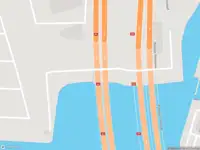 Ambulance met gepaste spoed naar de Beneluxpad in Schiedam