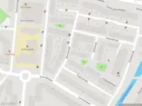 Ambulance met gepaste spoed naar de Morsestraat in Schiedam
