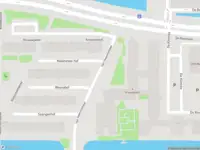 Brandweer met gepaste spoed naar de Hogewerf in Amsterdam vanwege een liftopsluiting