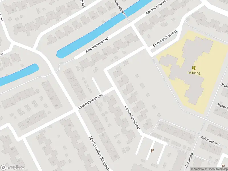 Ambulance met grote spoed naar de Loevesteinstraat in Hellevoetsluis
