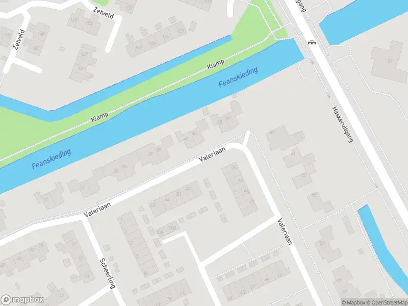 Politie met grote spoed naar de K R Poststraat in Heerenveen vanwege ongeval met letsel