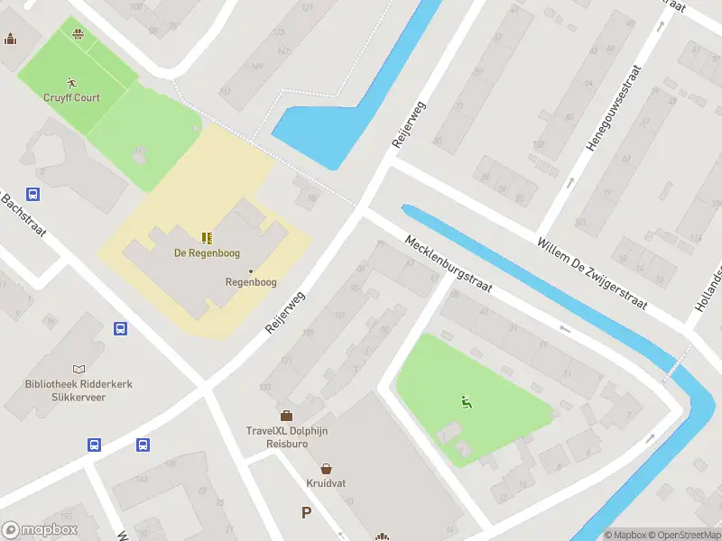 Ambulance met grote spoed naar de Reijerweg in Ridderkerk