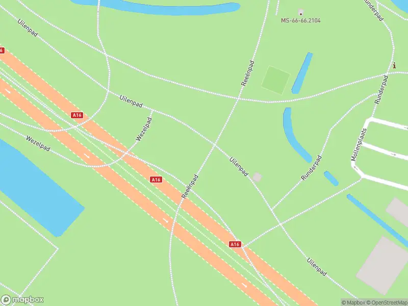 Ambulance met grote spoed naar de Rottebandreef in Bergschenhoek