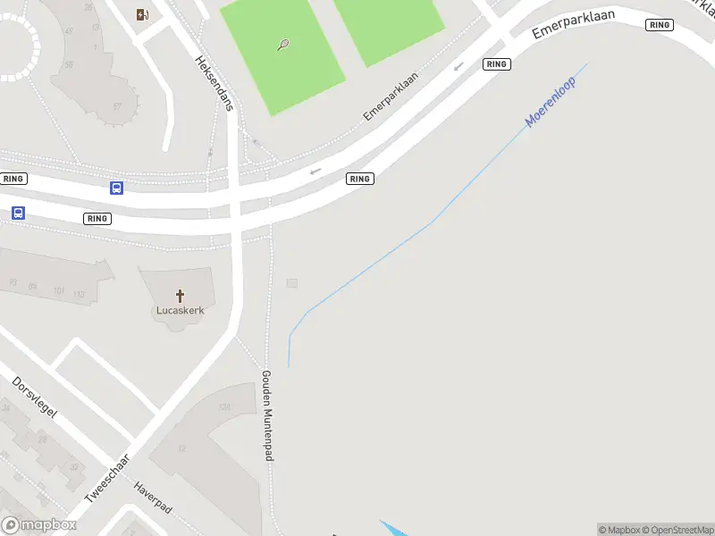 Brandweer met gepaste spoed naar de Honderdbunder in Breda vanwege een buitenbrand
