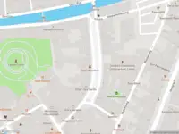 Politie met grote spoed naar de Nieuwe Beestenmarkt in Leiden vanwege ongeval met letsel