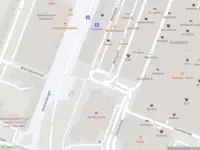 Ambulance met gepaste spoed naar de Metroplein in Rotterdam