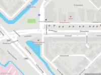 Ambulance met grote spoed naar de Donaulaan in Spijkenisse