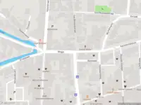 Ambulance met grote spoed naar de Wegje in Enkhuizen