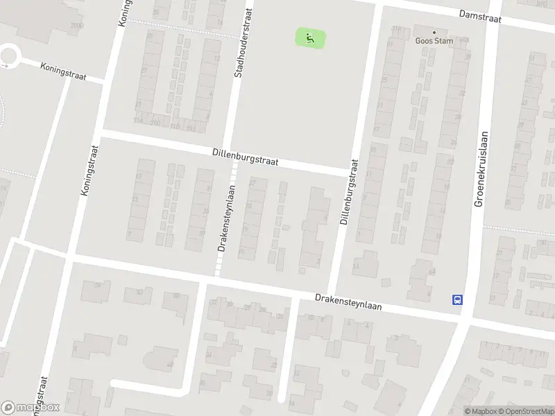Ambulance met gepaste spoed naar de Dillenburgstraat in Dordrecht