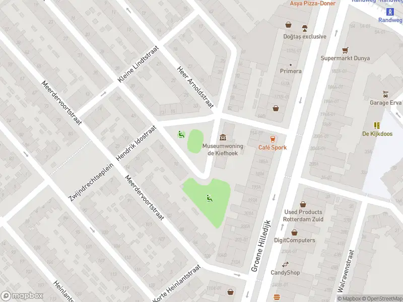 Politie naar de Hendrik Idoplein in Rotterdam vanwege dier(en) in nood