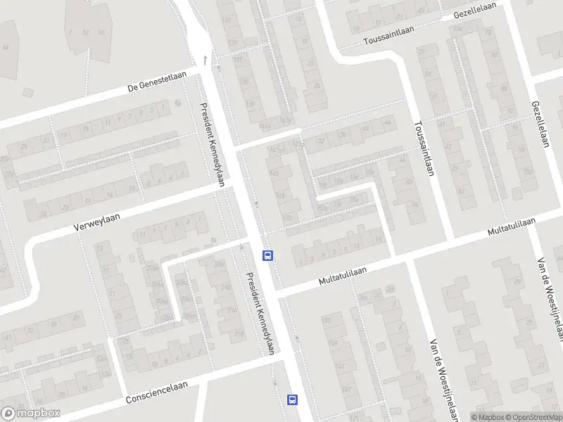 Politie met grote spoed naar de President Kennedylaan in Roosendaal vanwege letsel