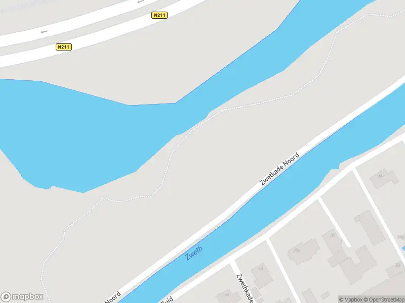 Ambulance met grote spoed naar de Zwetkade Noord in Wateringen