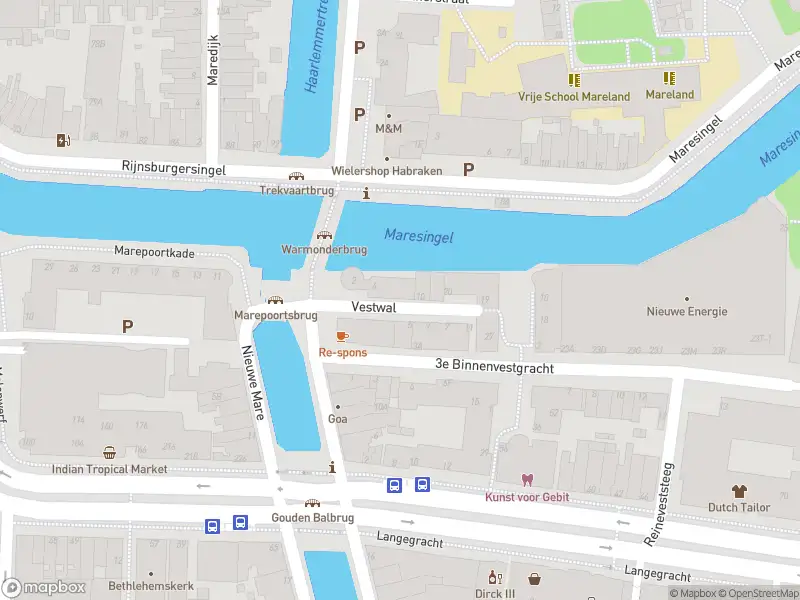 Ambulance naar de Vestwal in Leiden