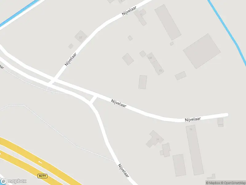 Brandweer met gepaste spoed naar de Nijvelaar in Den Dungen vanwege een buitenbrand