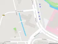 Ambulance met grote spoed naar de Dijkzichtlaan in Haarlem