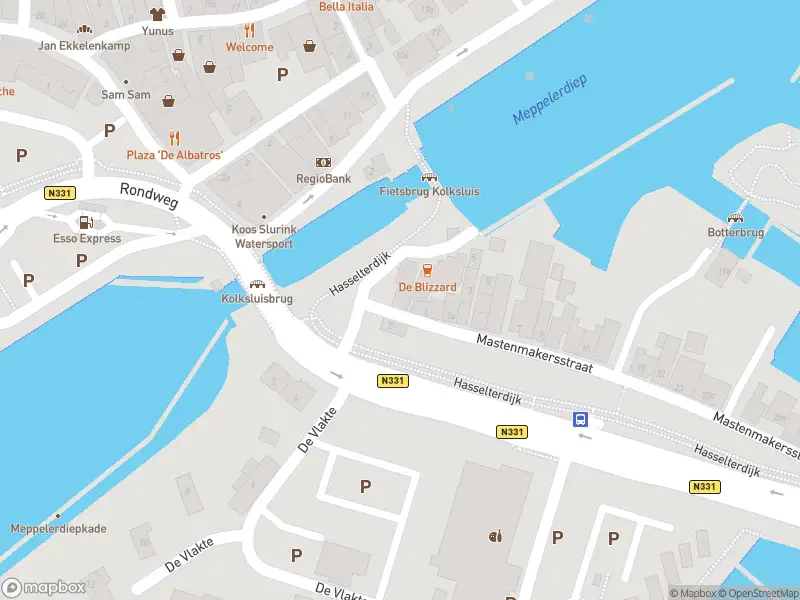 Brandweer met gepaste spoed naar de Kolksluiskade in Zwartsluis