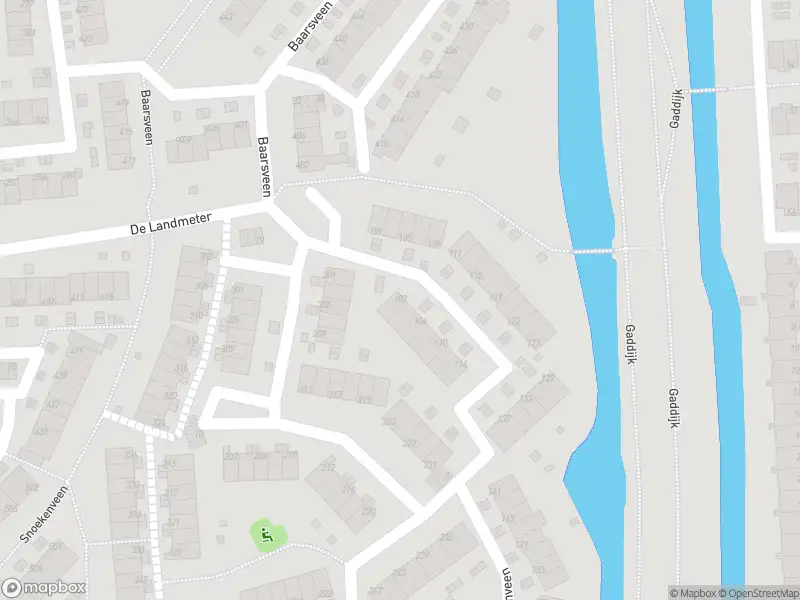 Ambulance met grote spoed naar de Snoekenveen in Spijkenisse