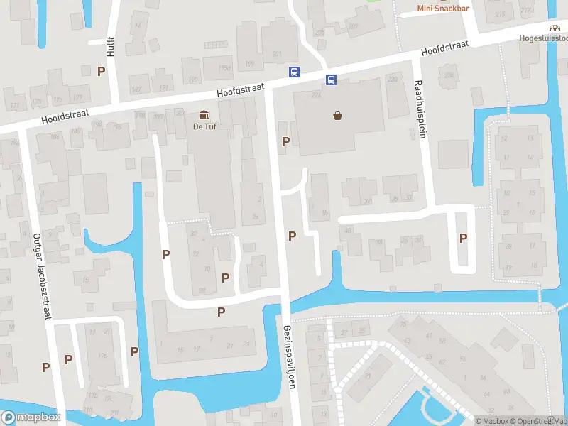 Ambulance met grote spoed naar de Burgemeester Boonlaan in Bovenkarspel