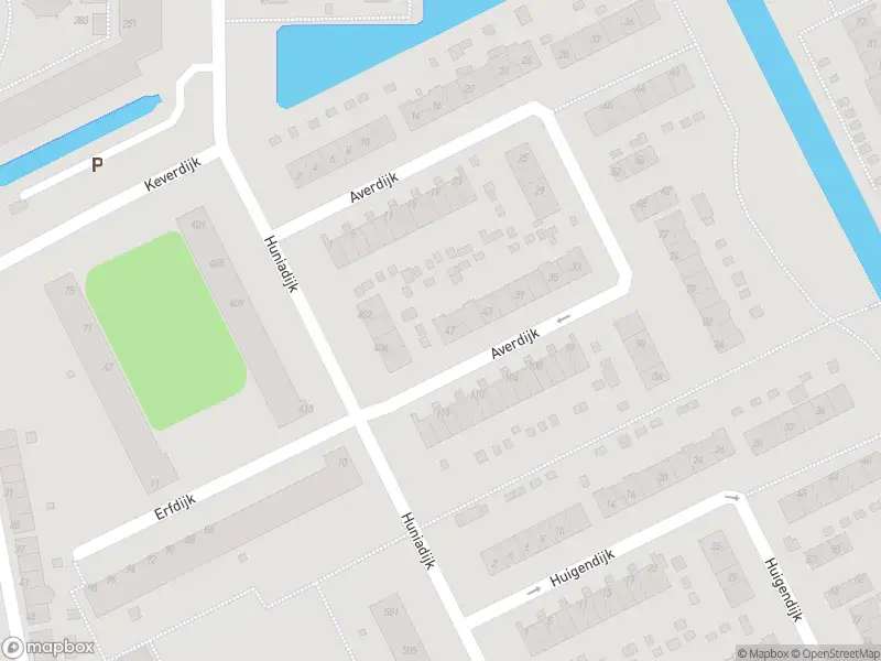 Ambulance met grote spoed naar de Huniadijk in Rotterdam