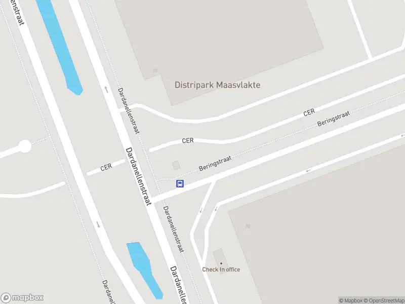 Politie naar de Dardanellenstraat in Maasvlakte Rotterdam