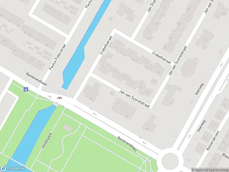 Ambulance met grote spoed naar de Jan van Scorelstraat in Papendrecht