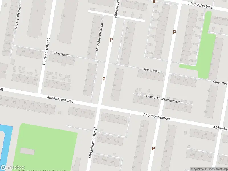 Ambulance met grote spoed naar de Middelharnisstraat in Rotterdam