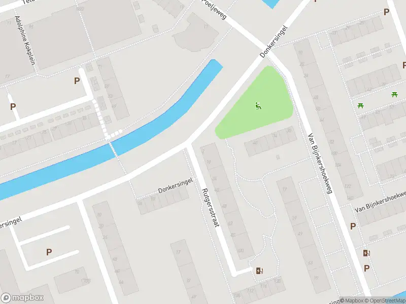 Ambulance met grote spoed naar de Rutgersstraat in Rotterdam