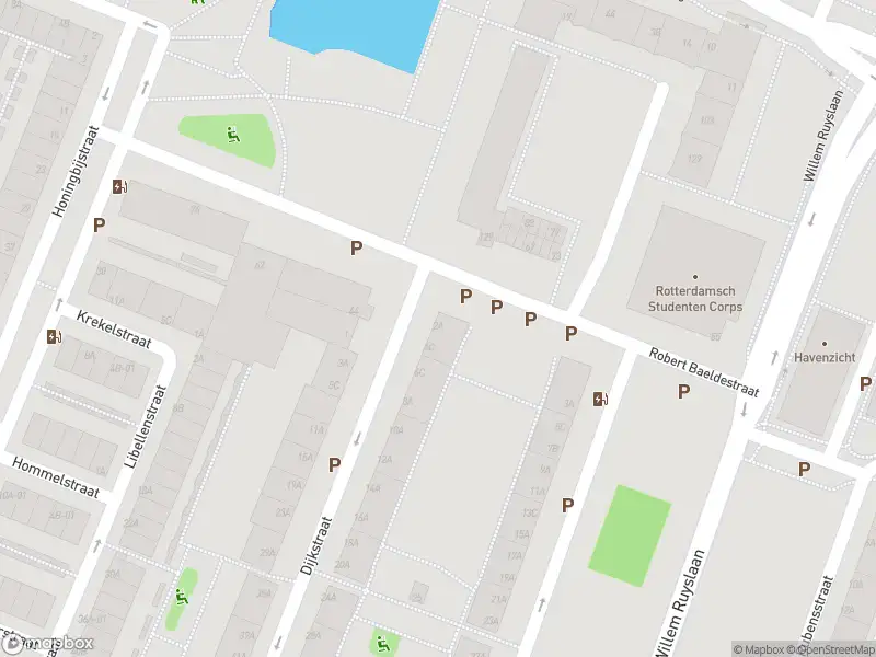 Ambulance met gepaste spoed naar de Dijkstraat in Rotterdam