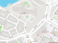 Ambulance met grote spoed naar de Wingerdweg in Amsterdam
