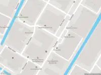 Ambulance met grote spoed naar de Touwbaan in Leiderdorp