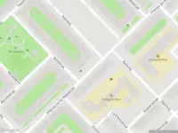 Ambulance met grote spoed naar de Archimedesplantsoen in Amsterdam