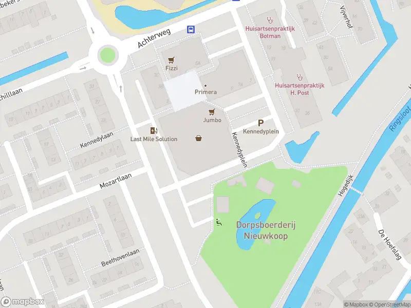 Ambulance met gepaste spoed naar de Kennedyplein in Nieuwkoop