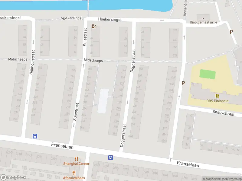 Ambulance met gepaste spoed naar de Doggerstraat in Rotterdam