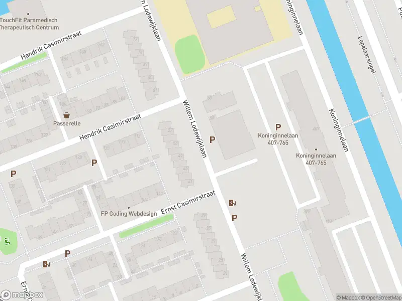 Ambulance met grote spoed naar de Willem Lodewijklaan in Vlaardingen